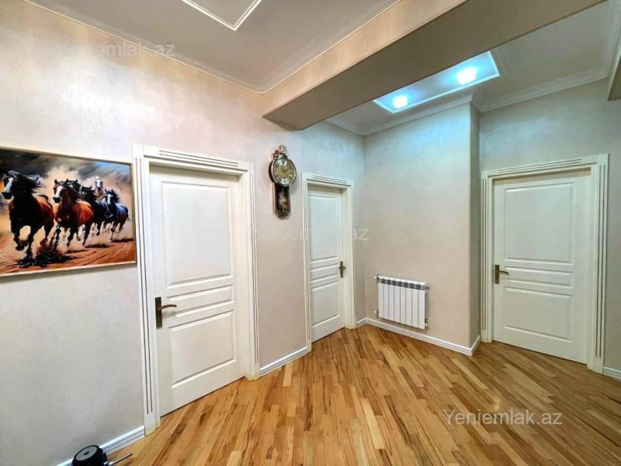 Satılır 3 otaqlı yeni tikili 84 m²