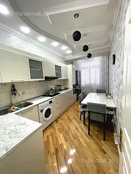 Satılır 3 otaqlı yeni tikili 84 m²