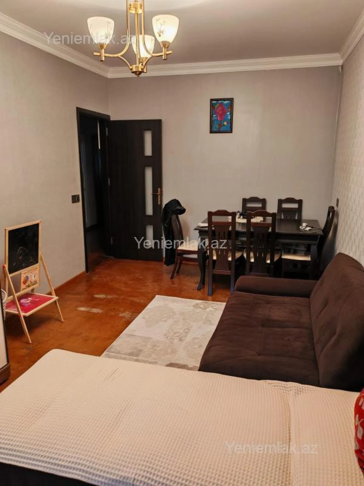 Satılır 3 otaqlı köhnə tikili 75 m²