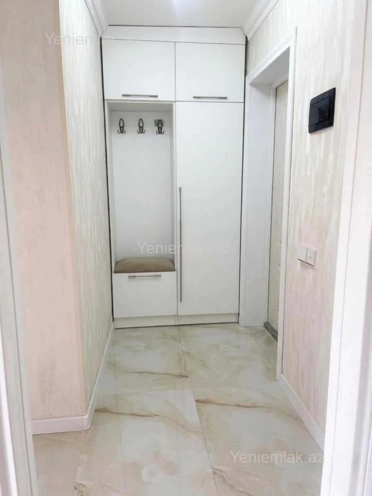 Satılır 2 otaqlı köhnə tikili 50 m²