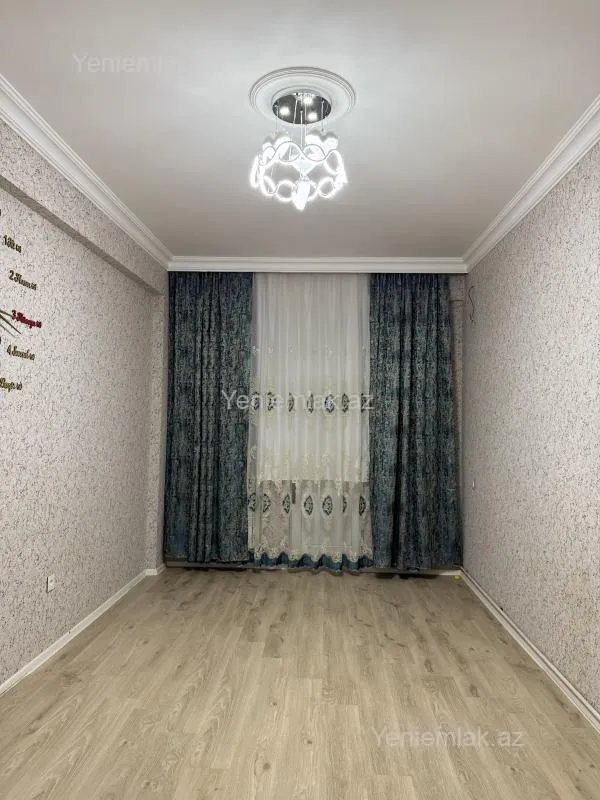 Satılır 2 otaqlı yeni tikili 70 m²