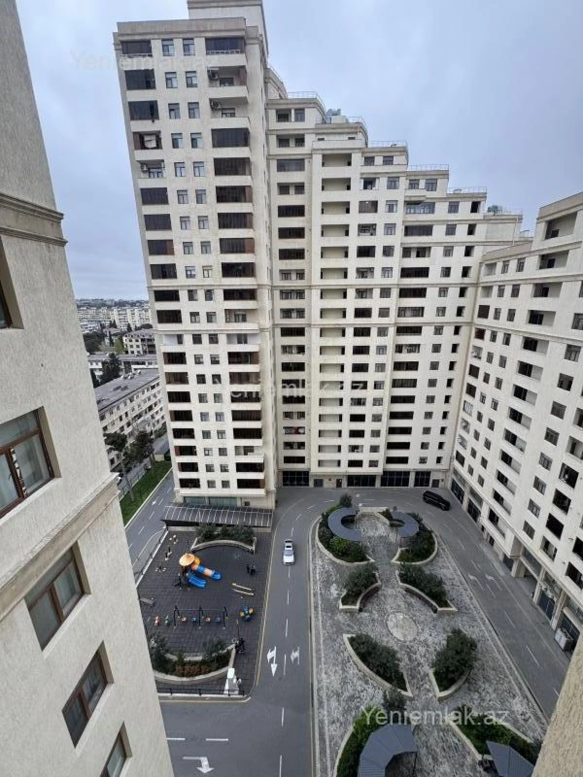 Satılır 3 otaqlı yeni tikili 103 m²