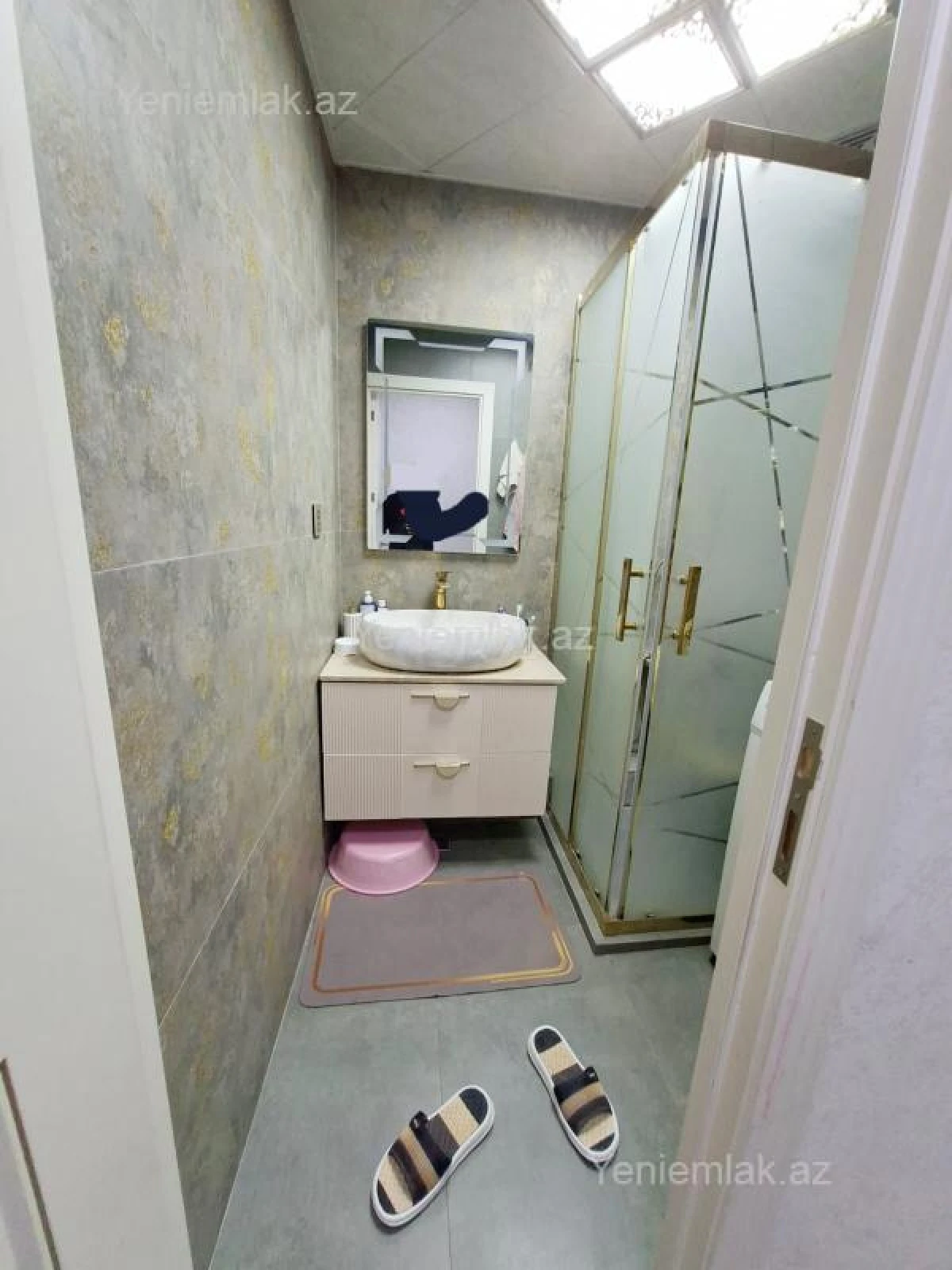 Satılır 3 otaqlı köhnə tikili 80 m²
