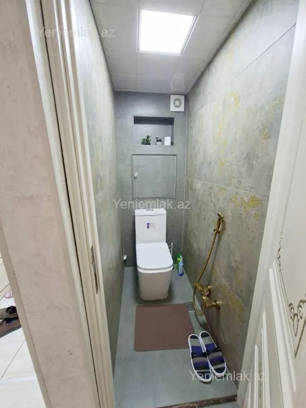 Satılır 3 otaqlı köhnə tikili 80 m²
