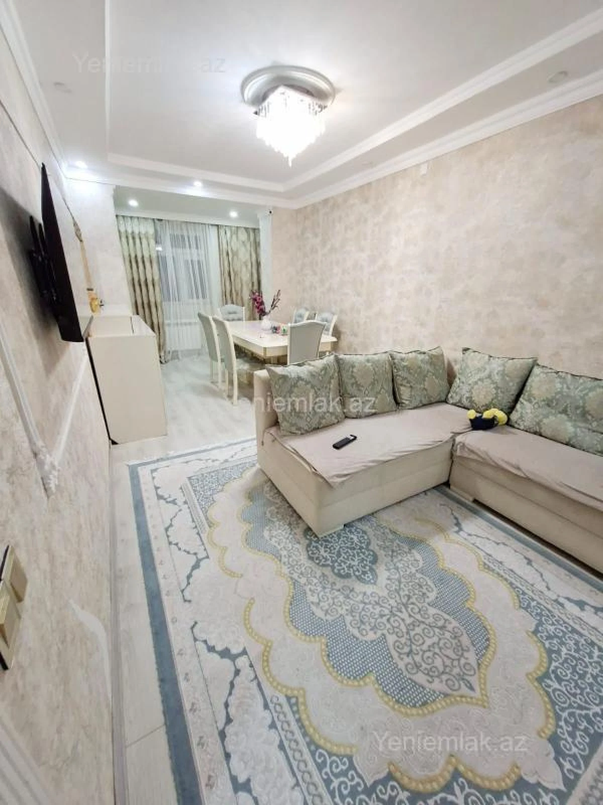 Satılır 3 otaqlı köhnə tikili 80 m²