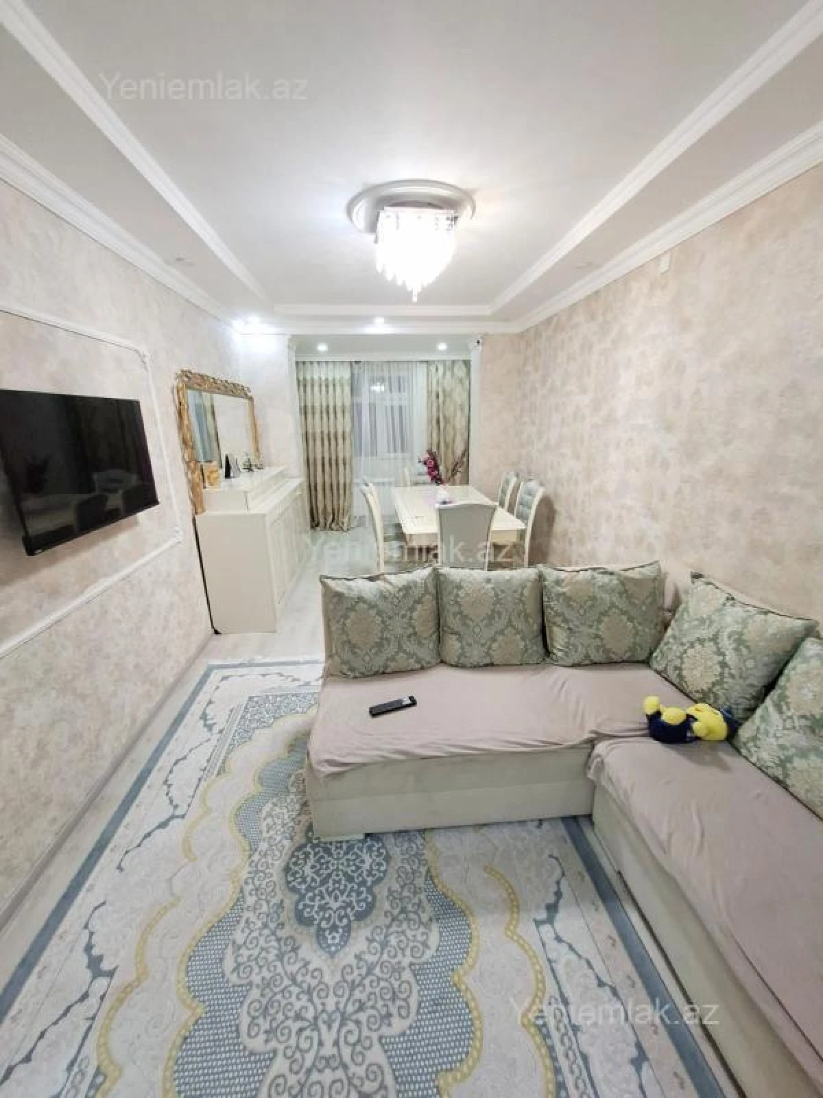 Satılır 3 otaqlı köhnə tikili 80 m²