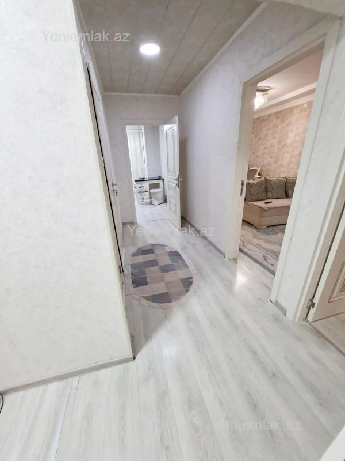 Satılır 3 otaqlı köhnə tikili 80 m²