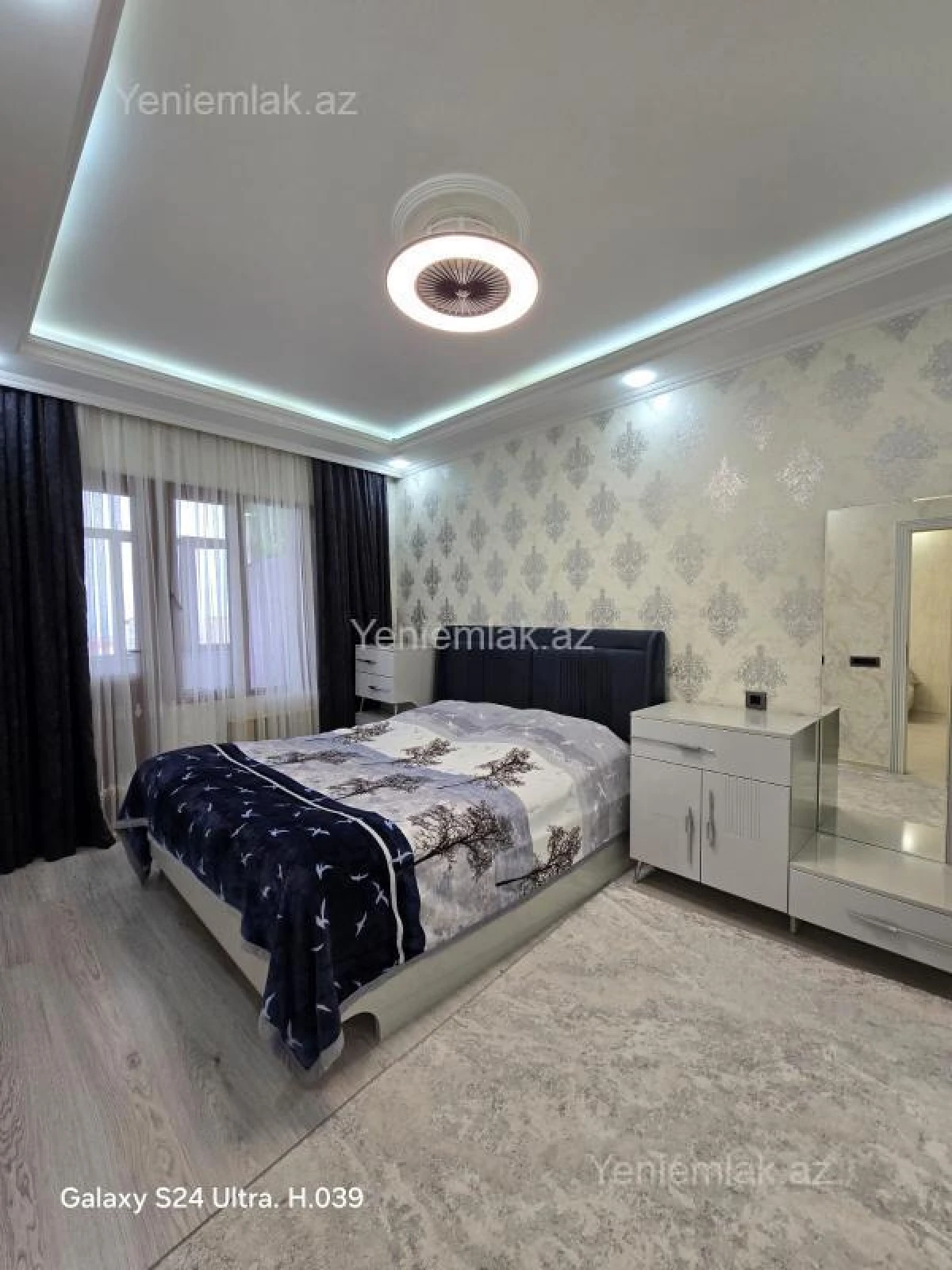 Satılır 3 otaqlı yeni tikili 76 m²