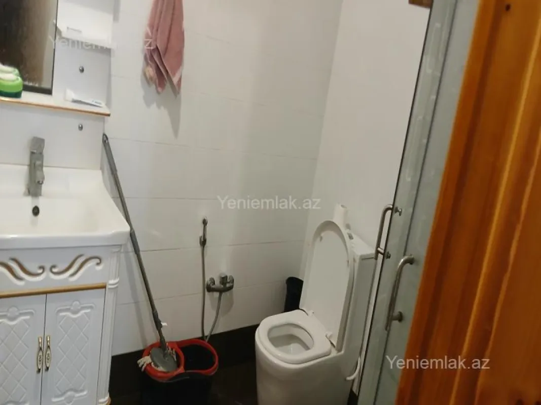 Satılır 5 otaqlı həyət evi 150 m²