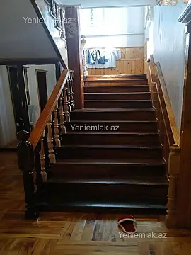 Satılır 5 otaqlı həyət evi 150 m²