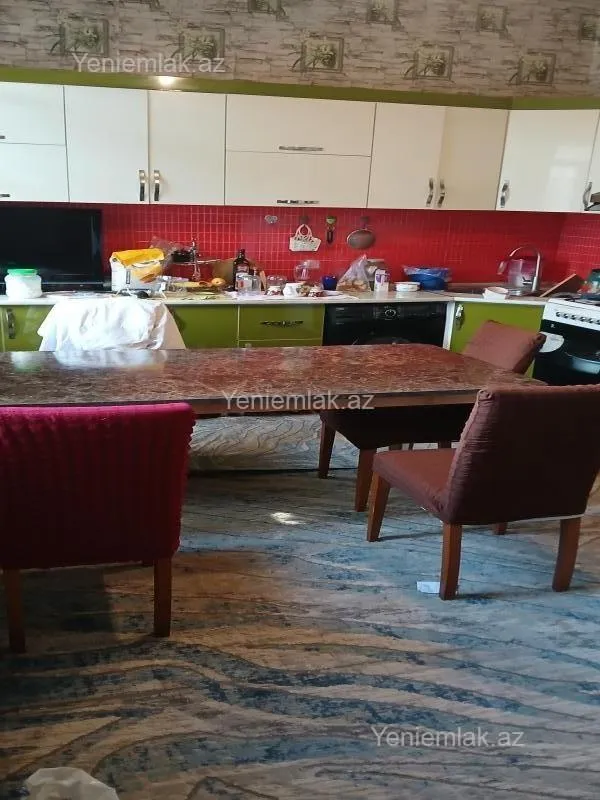 Satılır 5 otaqlı həyət evi 150 m²