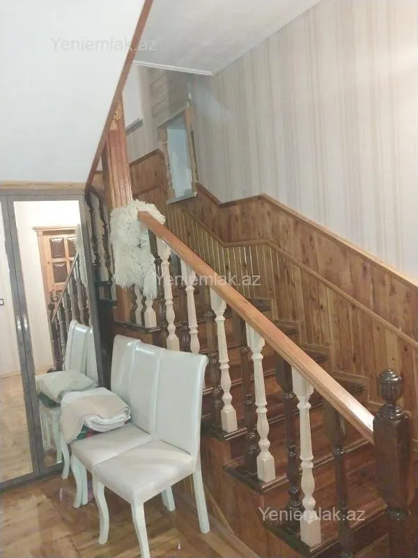 Satılır 5 otaqlı həyət evi 150 m²