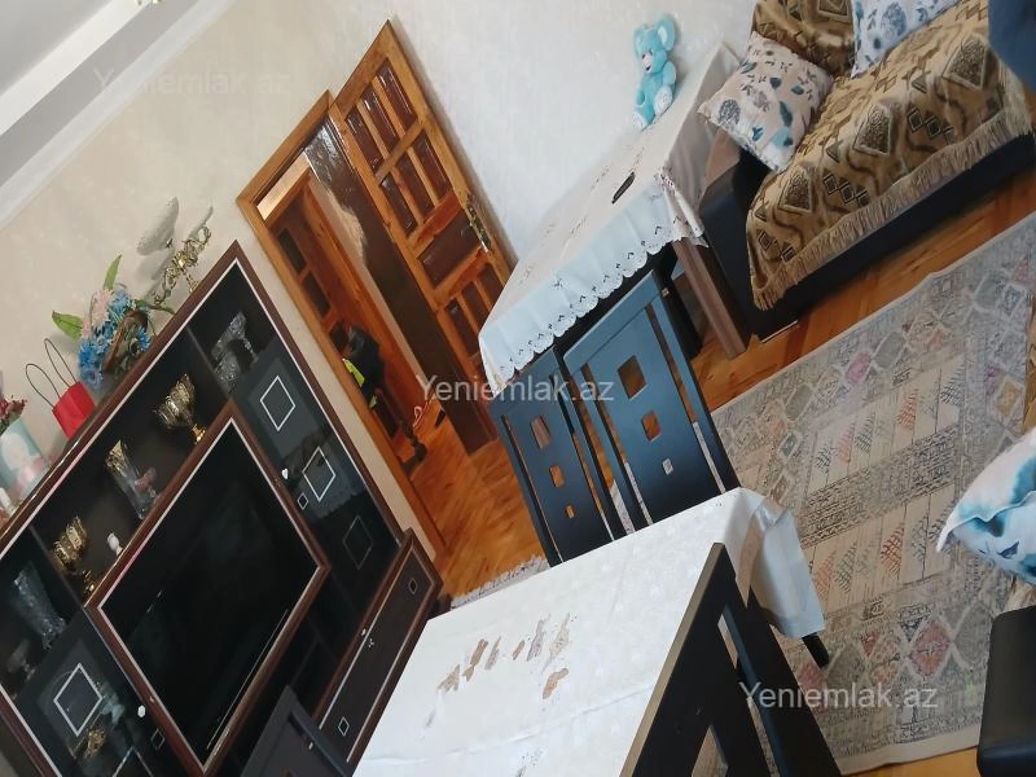 Satılır 5 otaqlı həyət evi 150 m²