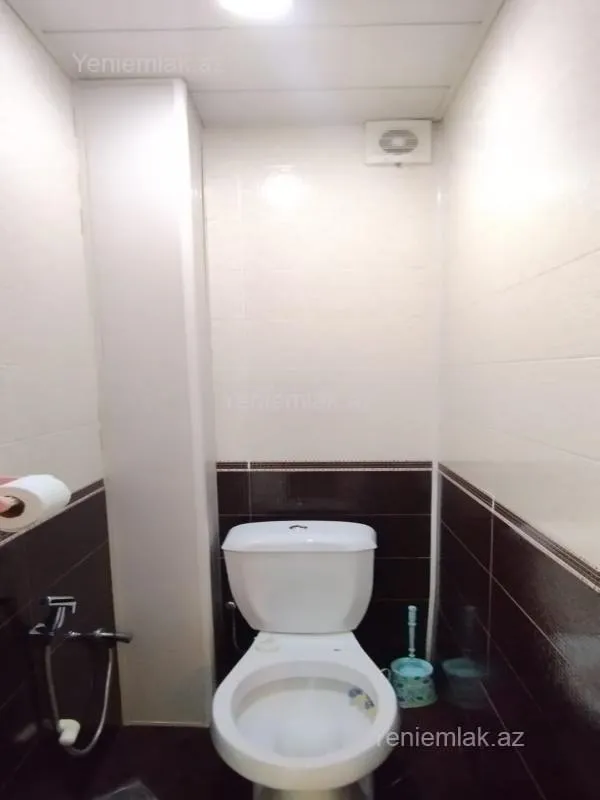 Satılır 3 otaqlı köhnə tikili 75 m²