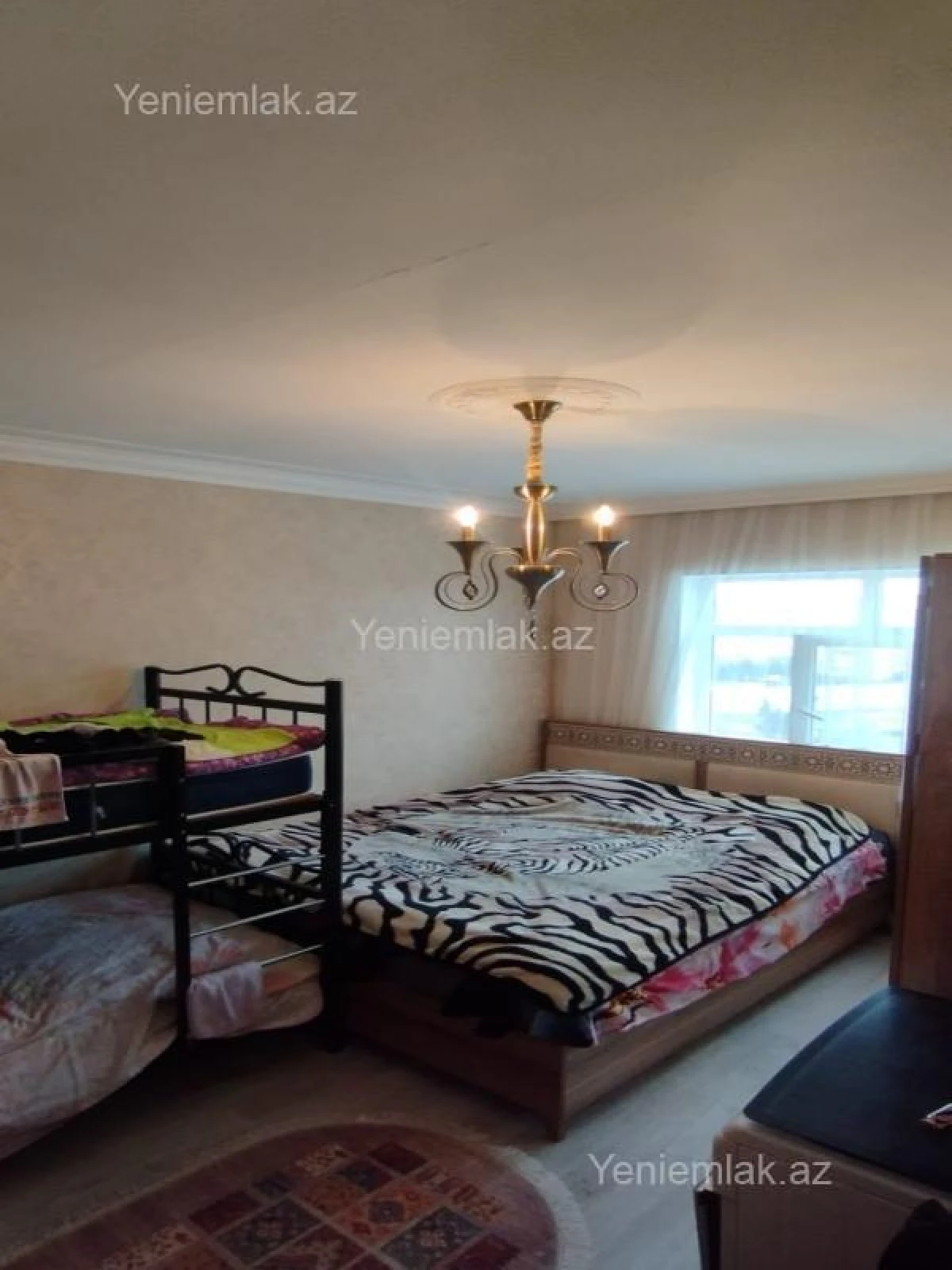 Satılır 3 otaqlı köhnə tikili 75 m²