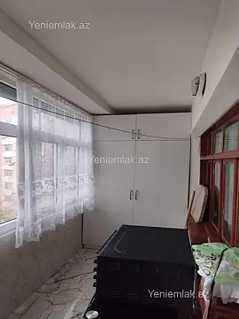 Satılır 3 otaqlı köhnə tikili 75 m²
