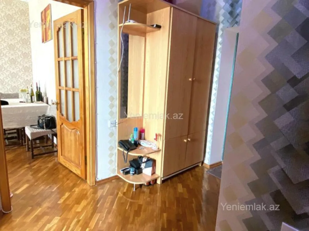 Satılır 2 otaqlı yeni tikili 70 m²