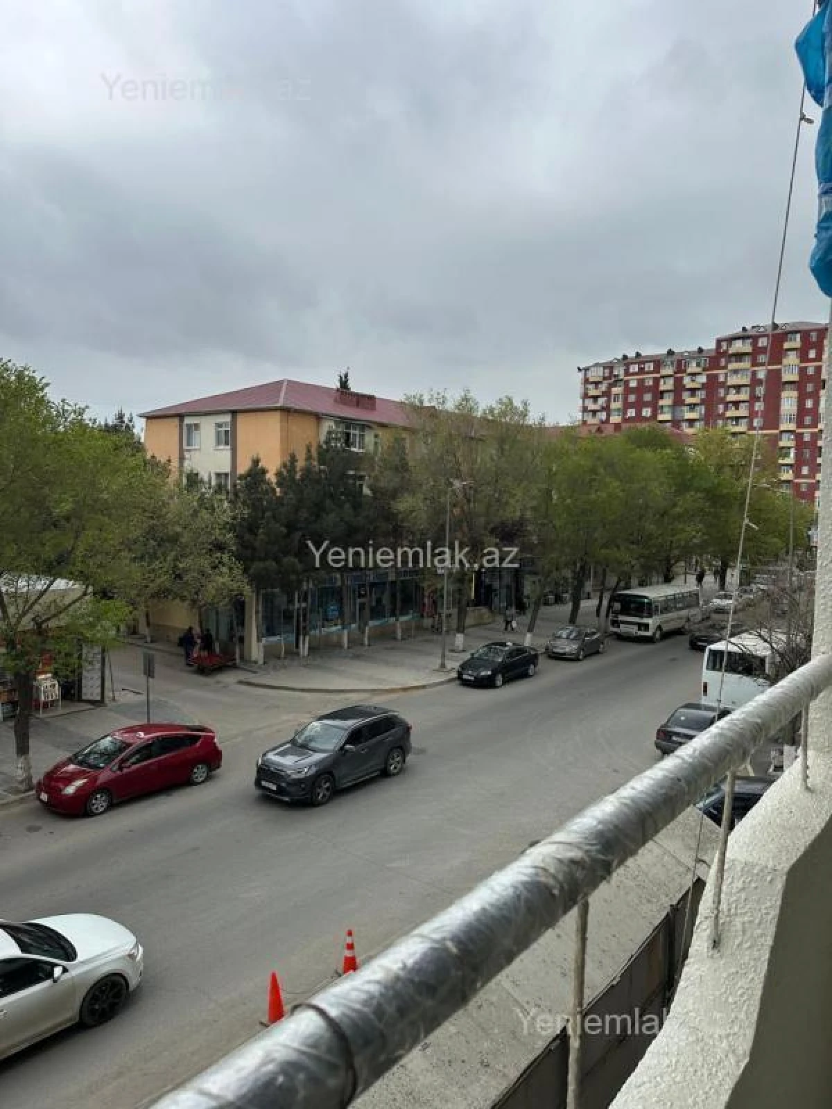 Satılır 2 otaqlı yeni tikili 61 m²