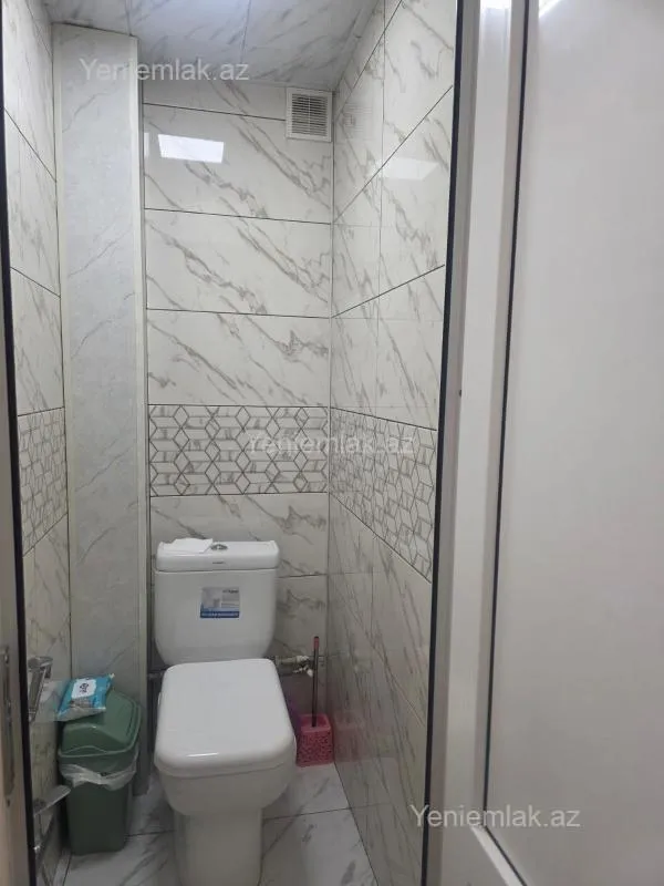 Satılır 3 otaqlı köhnə tikili 73 m²