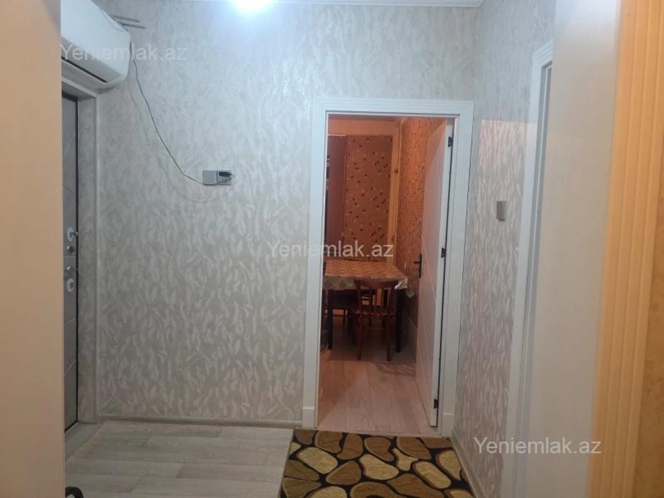 Satılır 3 otaqlı köhnə tikili 73 m²