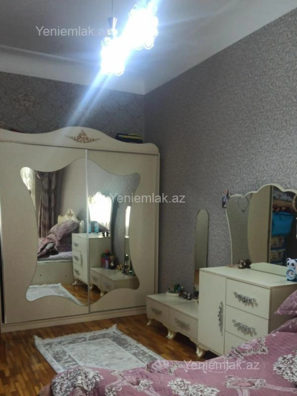 Satılır 2 otaqlı köhnə tikili 50 m²