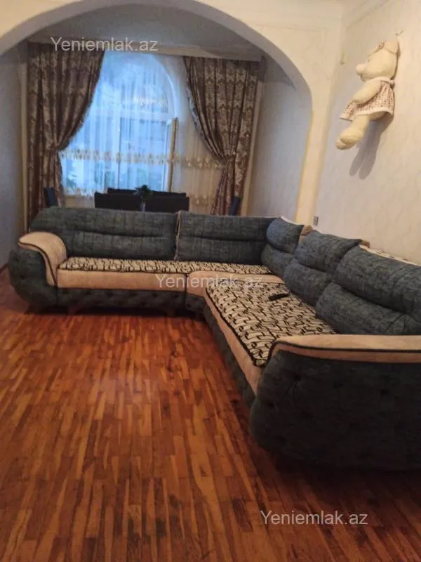 Satılır 2 otaqlı köhnə tikili 50 m²