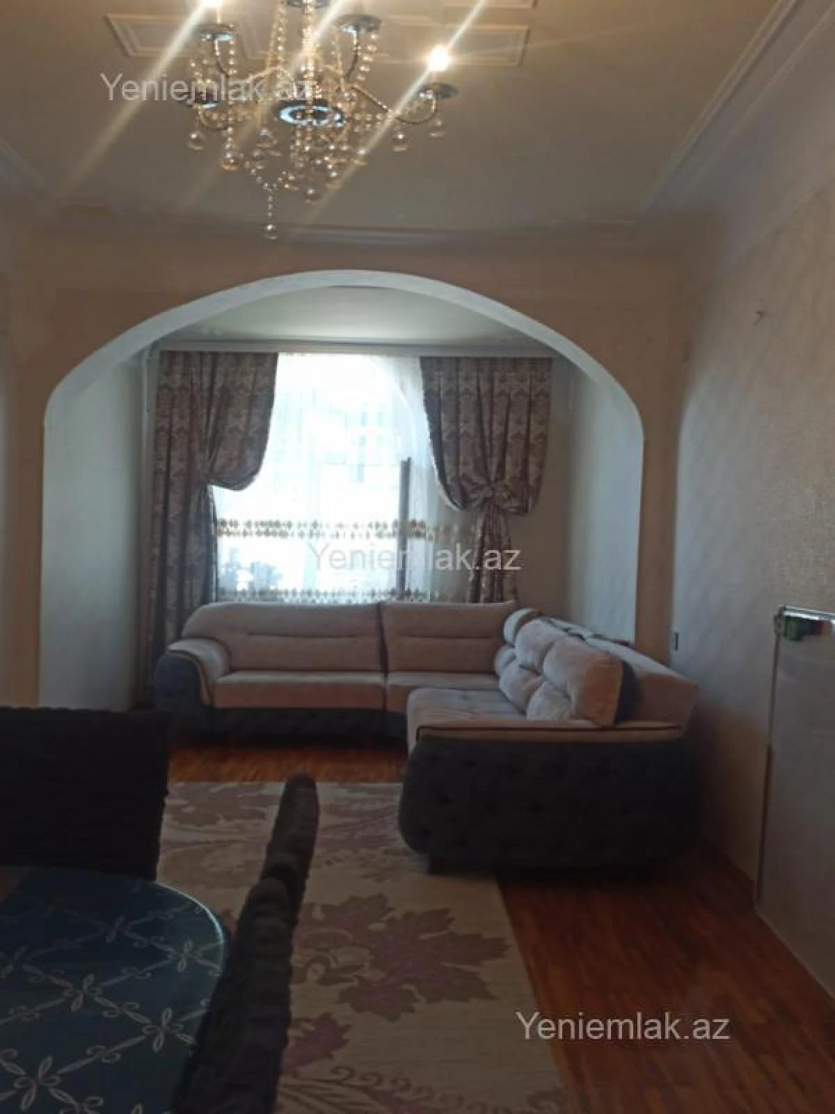 Satılır 2 otaqlı köhnə tikili 50 m²