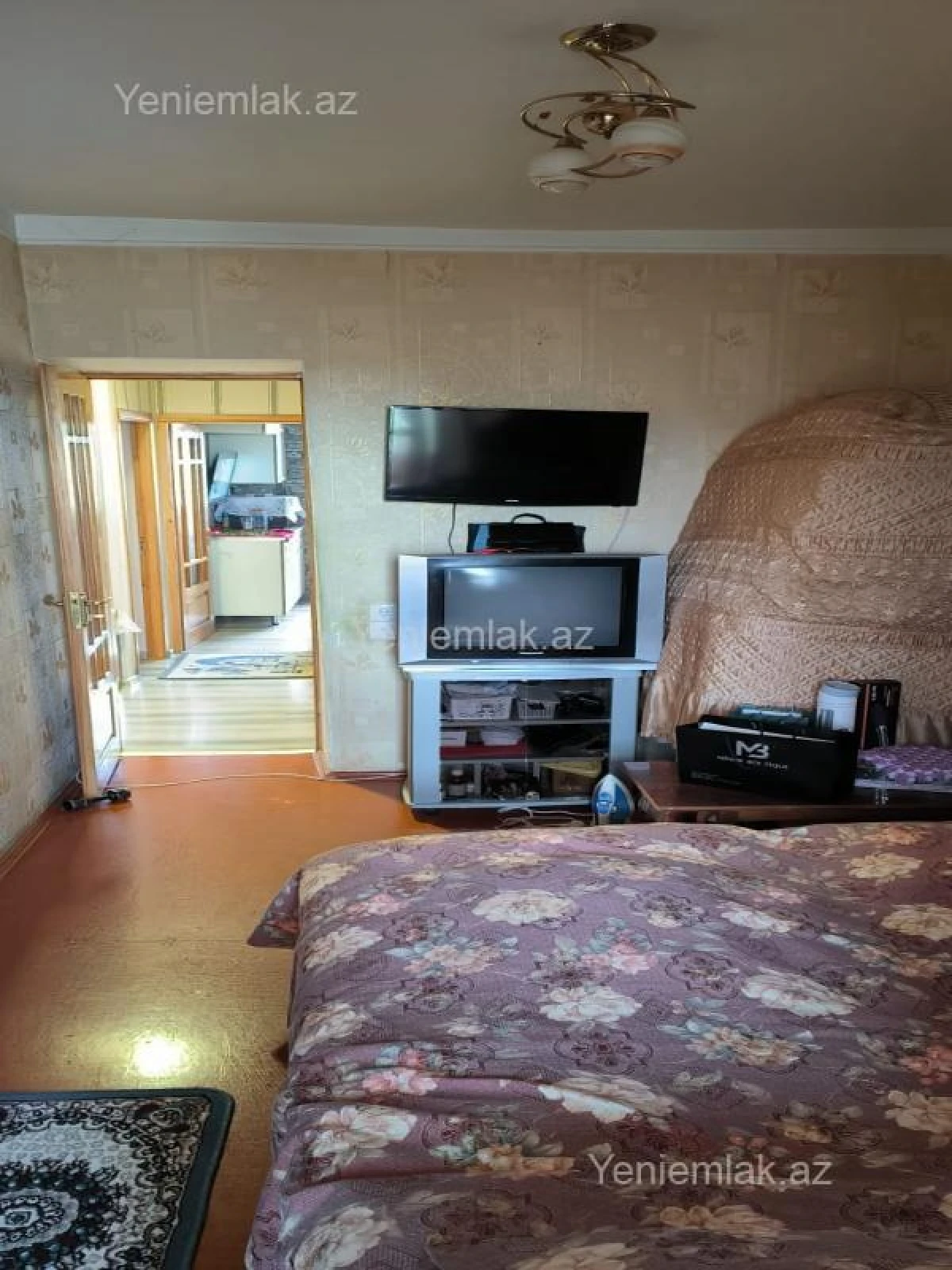 Satılır 4 otaqlı köhnə tikili 80 m²