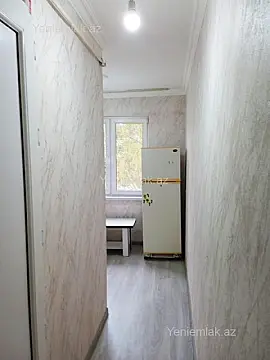 Satılır 1 otaqlı köhnə tikili 31 m²