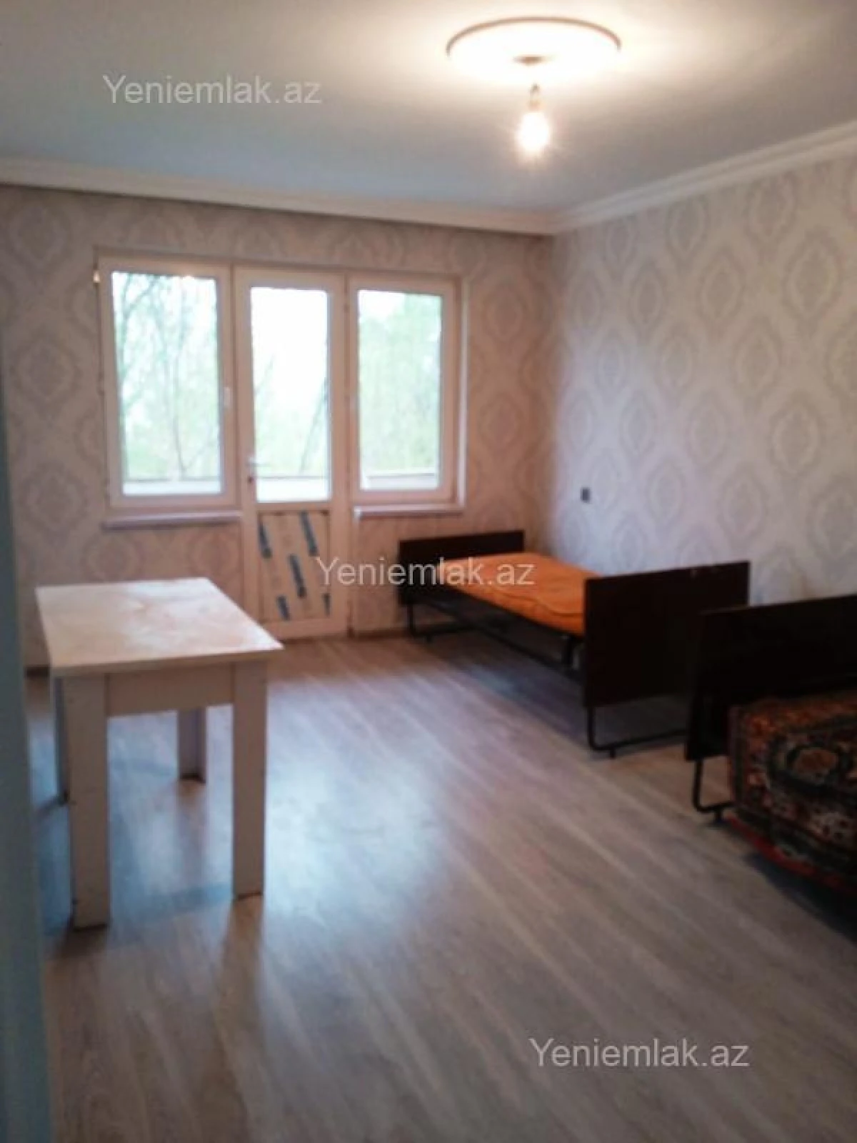 Satılır 1 otaqlı köhnə tikili 31 m²