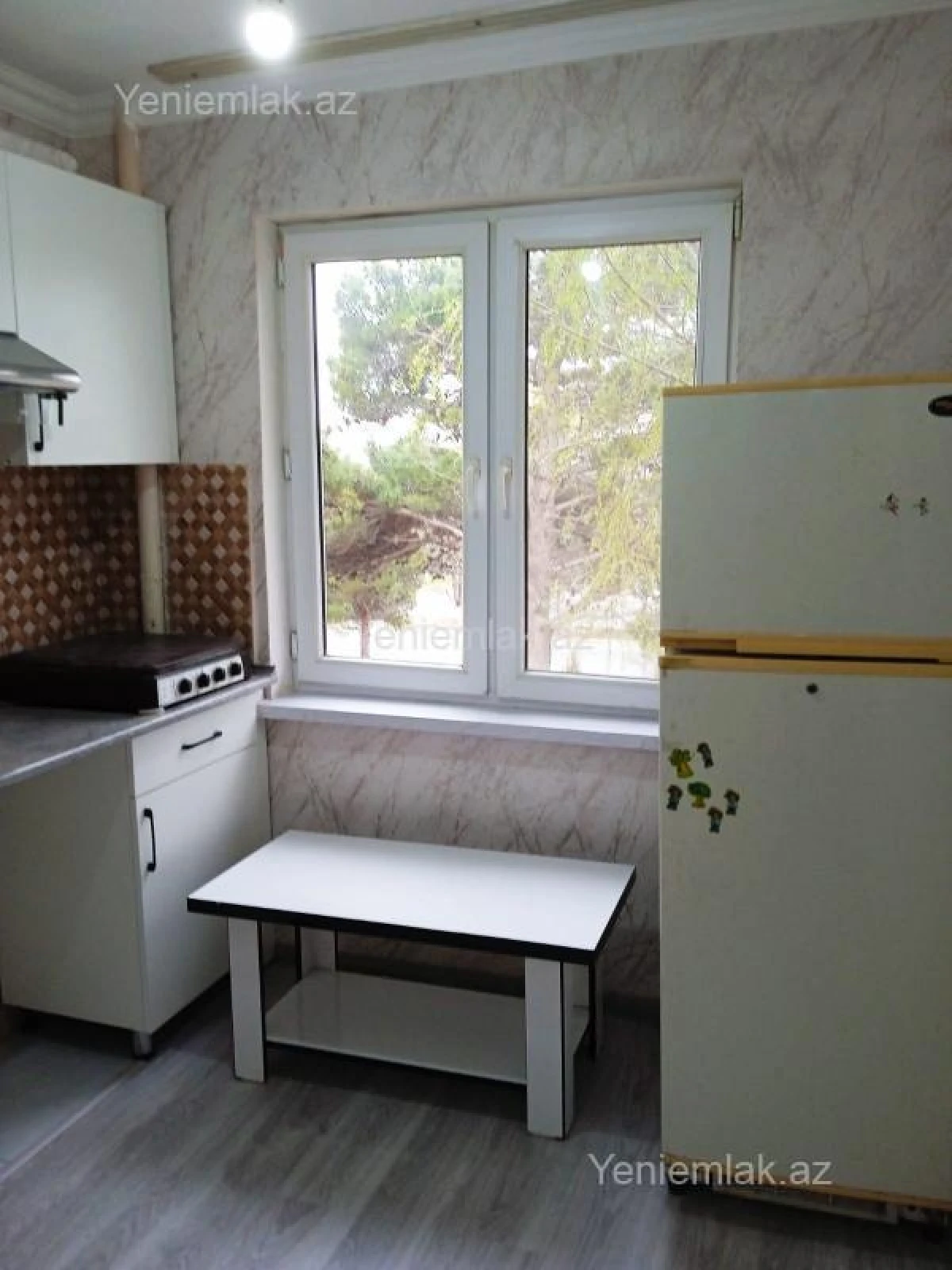 Satılır 1 otaqlı köhnə tikili 31 m²
