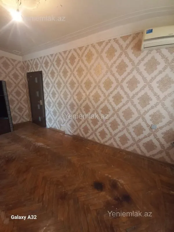 Satılır 2 otaqlı köhnə tikili 47 m²