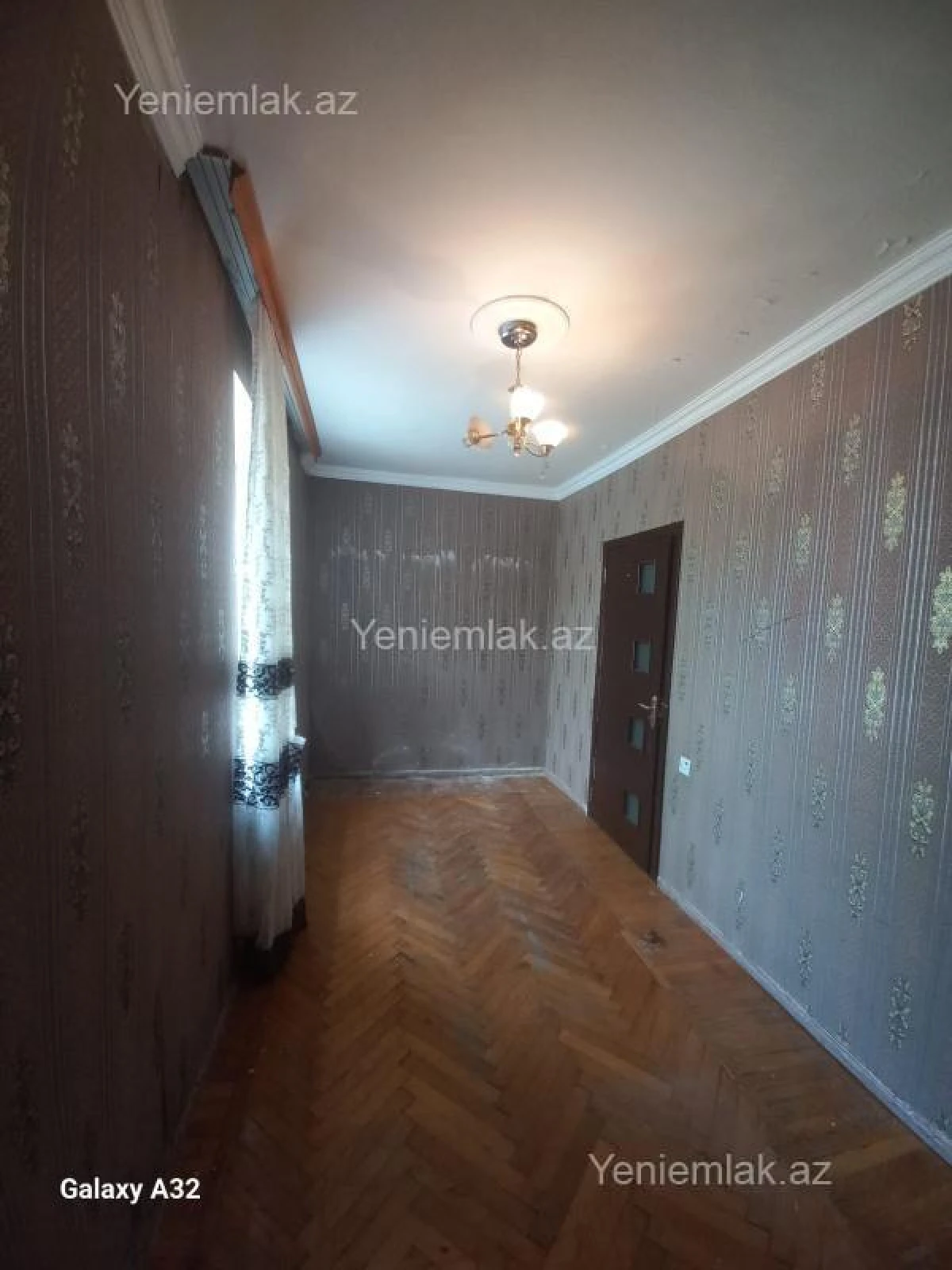 Satılır 2 otaqlı köhnə tikili 47 m²