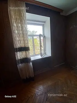 Satılır 2 otaqlı köhnə tikili 47 m²