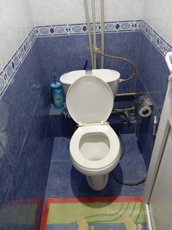 Satılır 2 otaqlı köhnə tikili 52 m²