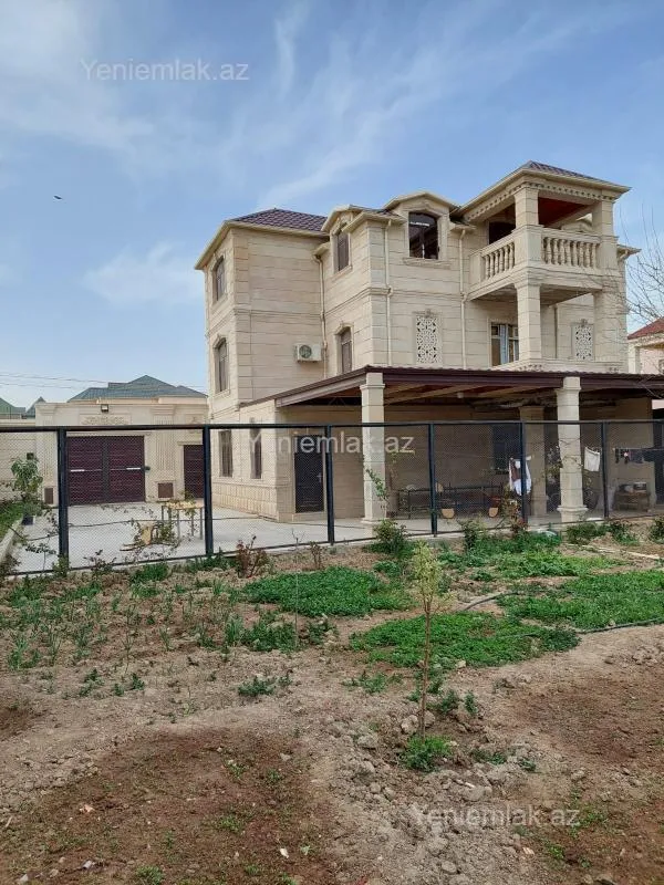 Satılır 5 otaqlı həyət evi 165 m²