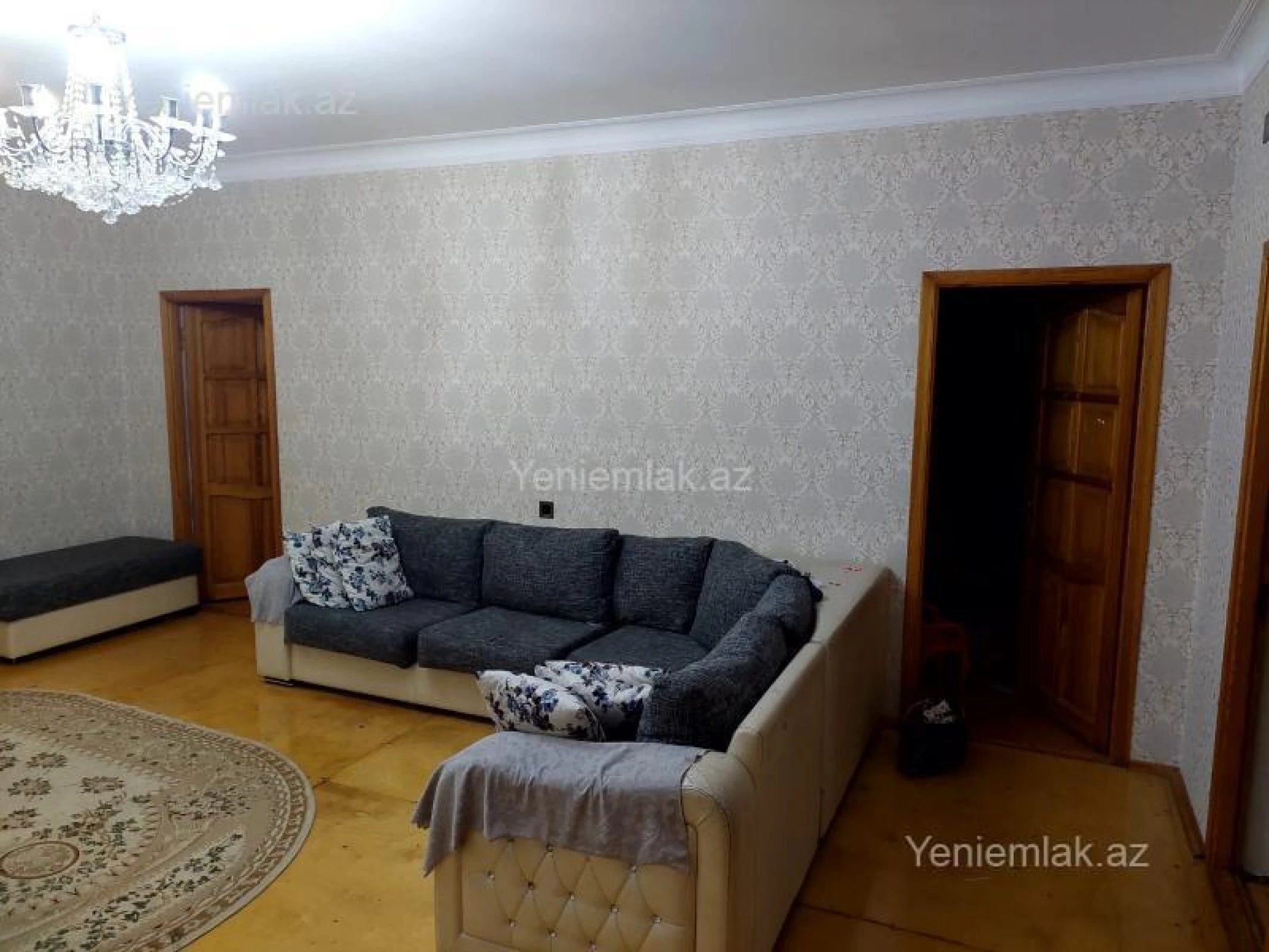 Satılır 5 otaqlı həyət evi 165 m²