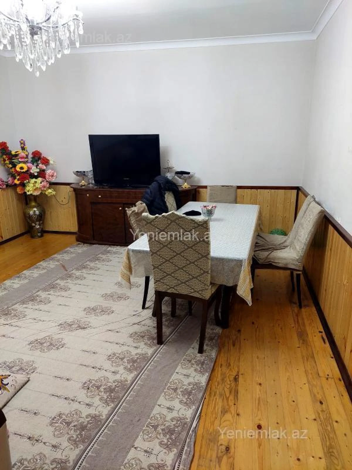 Satılır 5 otaqlı həyət evi 165 m²