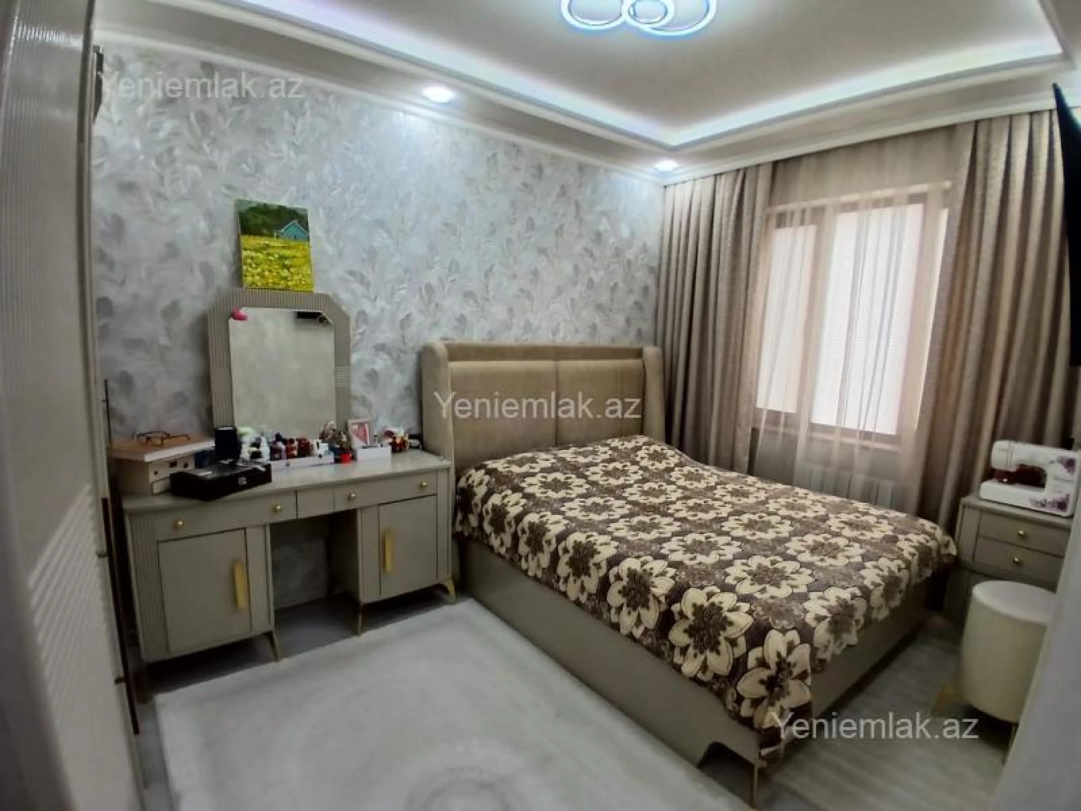 Satılır 4 otaqlı köhnə tikili 95 m²