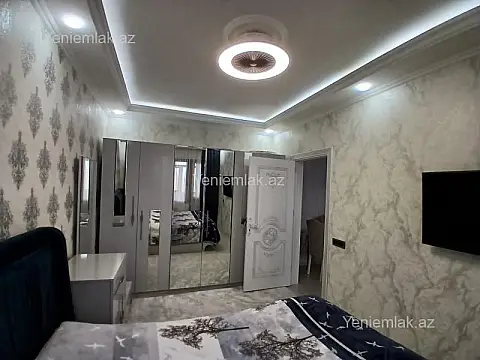 Satılır 4 otaqlı köhnə tikili 95 m²