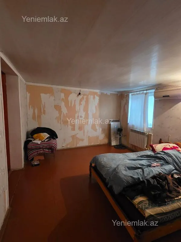 Satılır 2 otaqlı köhnə tikili 55 m²