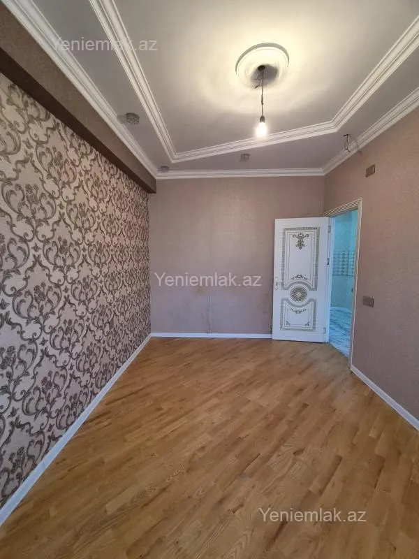 Satılır 2 otaqlı yeni tikili 60 m²