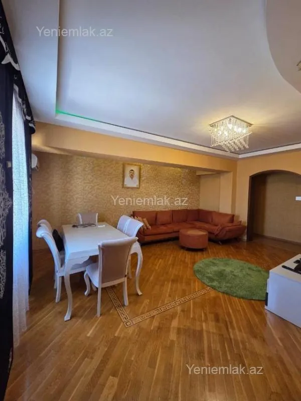 Satılır 4 otaqlı yeni tikili 170 m²