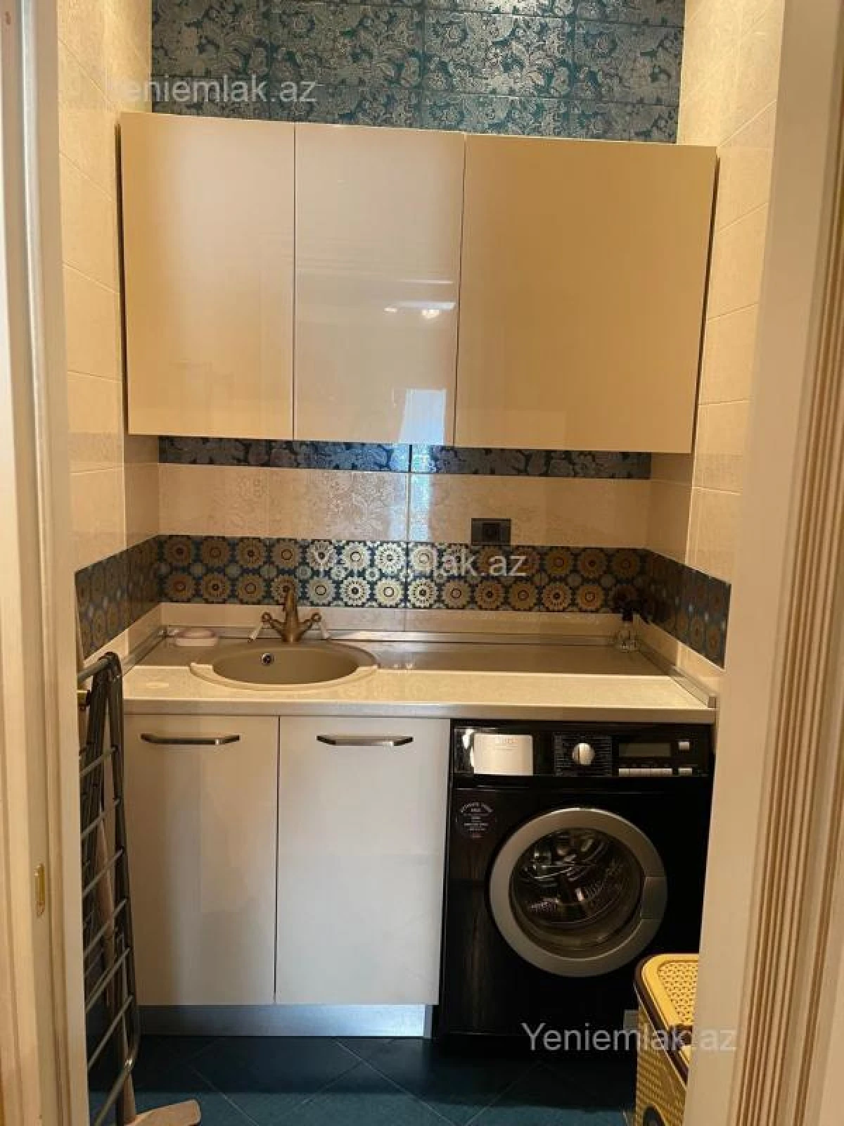 Satılır 4 otaqlı yeni tikili 244 m²