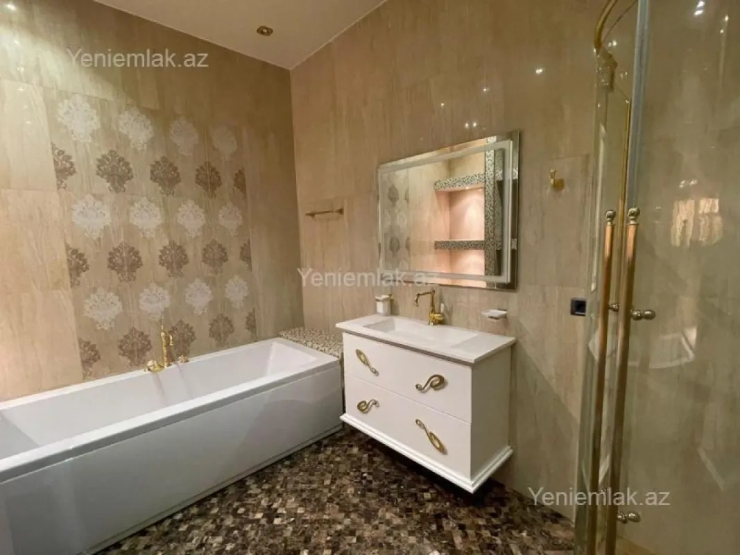 Satılır 4 otaqlı yeni tikili 244 m²