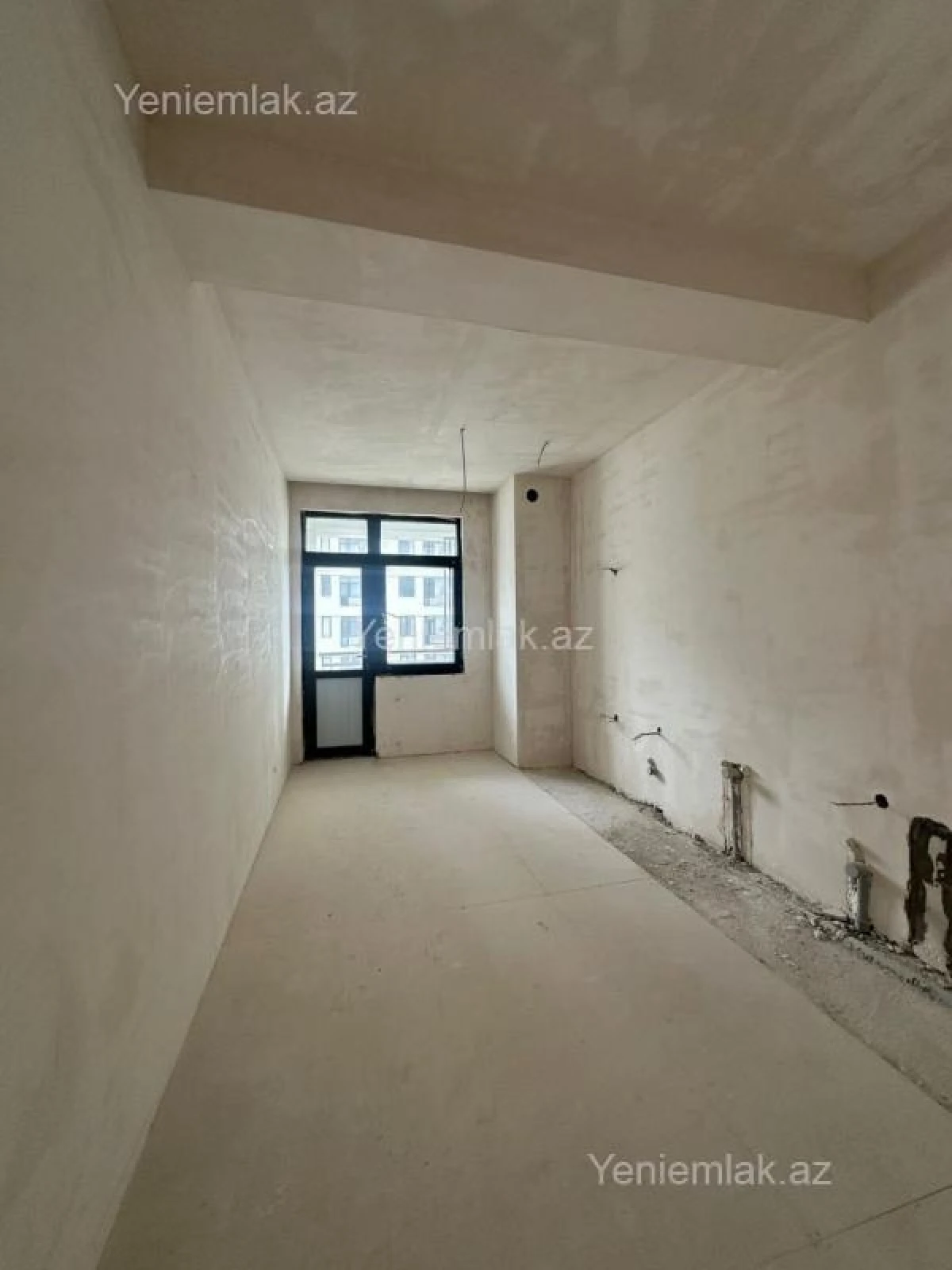Satılır 3 otaqlı yeni tikili 82 m²
