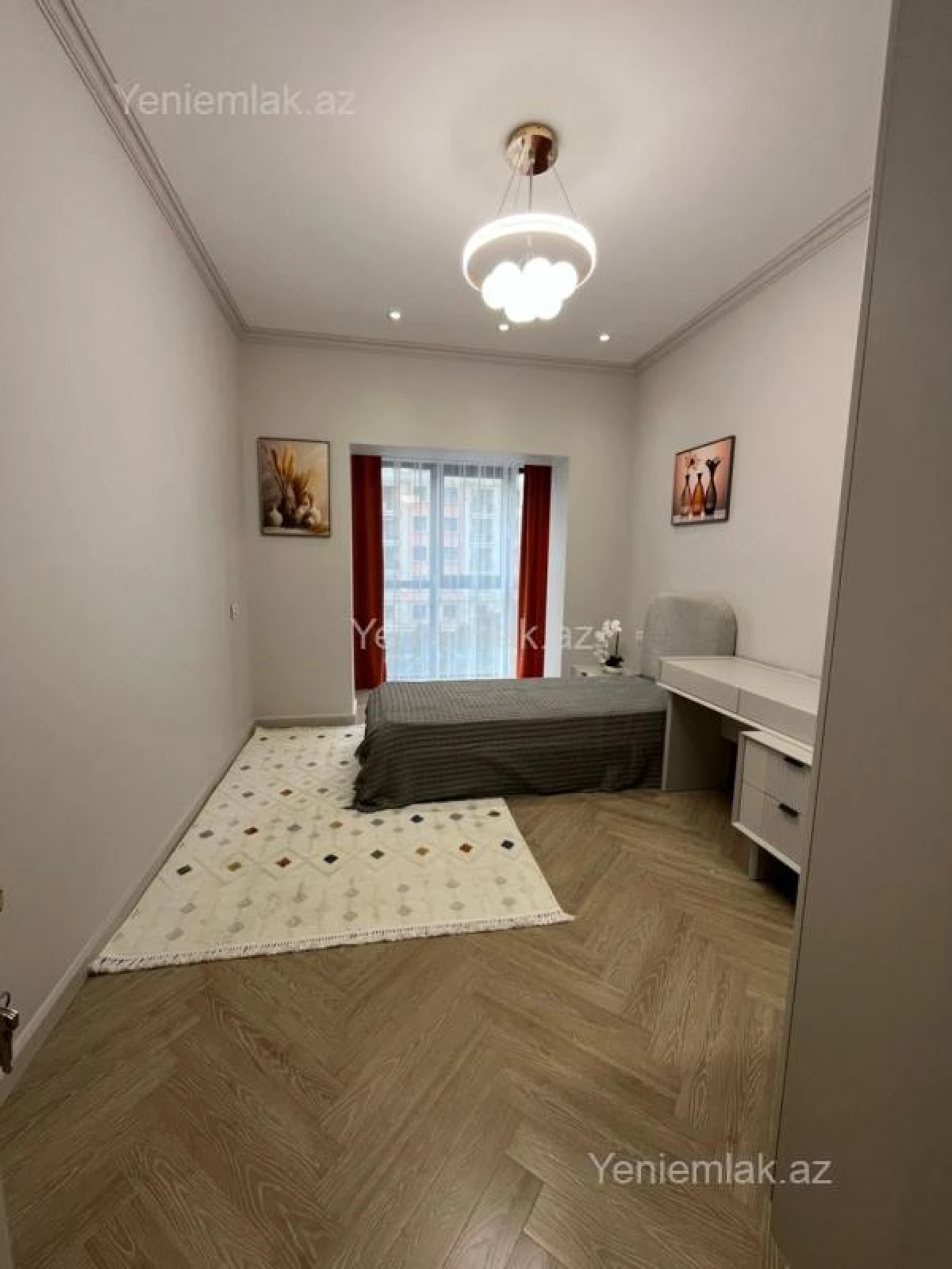 Satılır 3 otaqlı yeni tikili 82 m²