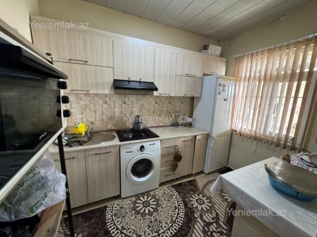 Satılır 3 otaqlı həyət evi 95 m²