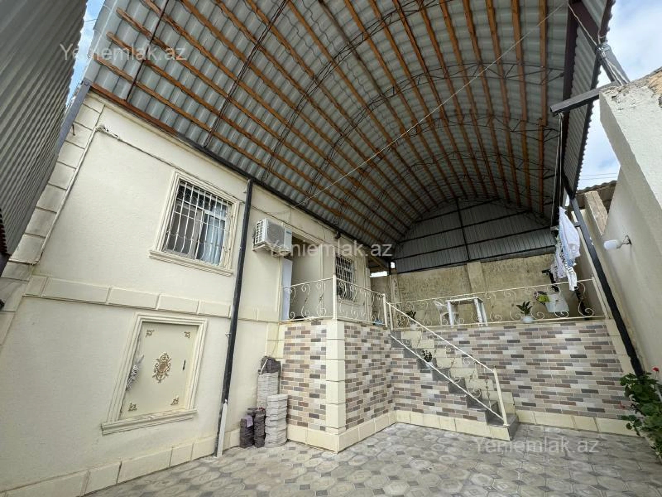 Satılır 3 otaqlı həyət evi 95 m²