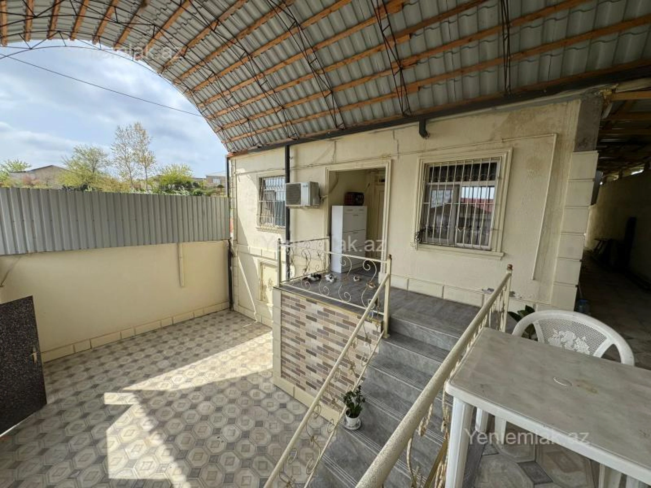 Satılır 3 otaqlı həyət evi 95 m²
